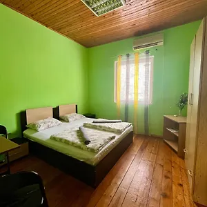 Hostel Elegance On A Budget - For Rent In Center, Sofia